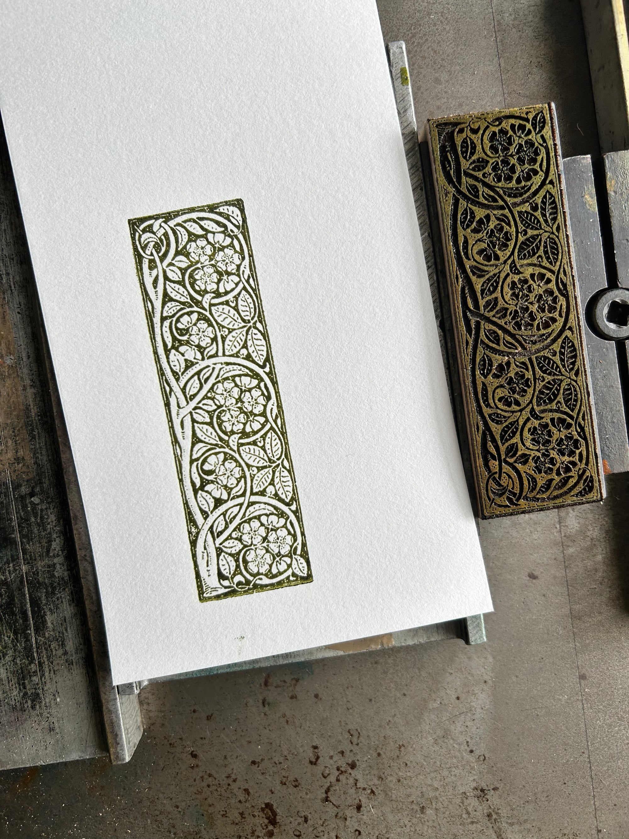 Bramble banner ornament