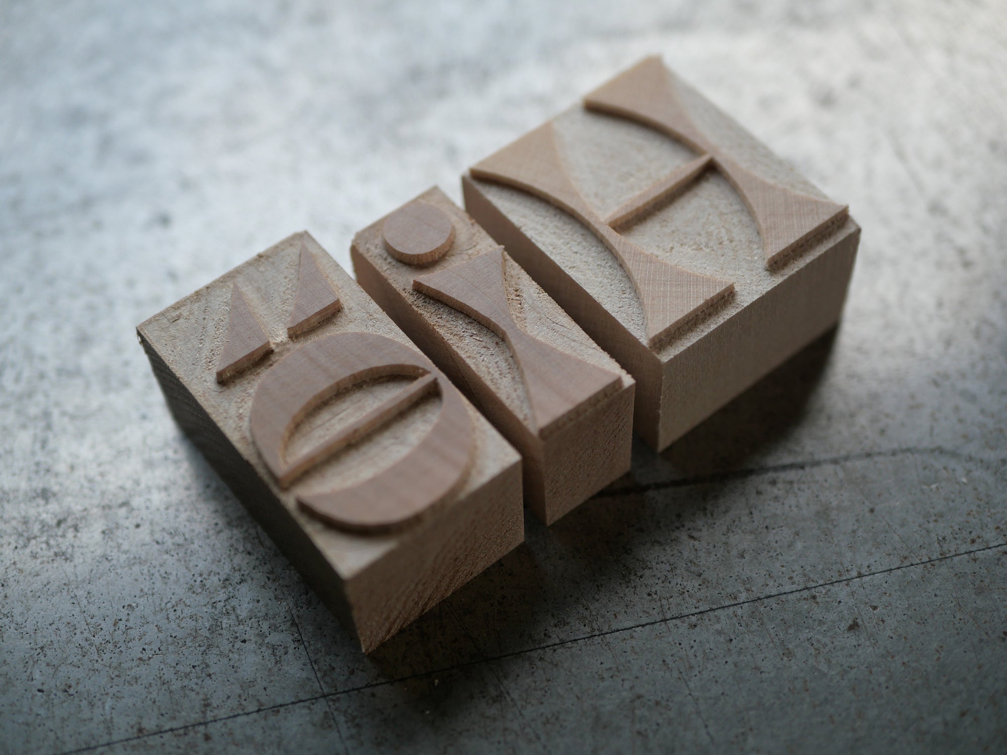 'Horizona' letterpress woodtype typeface