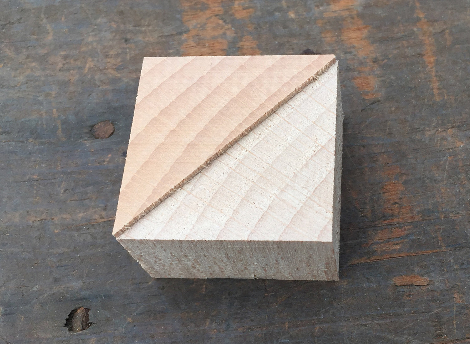 Triangle Letterpress Ornament 10 line size