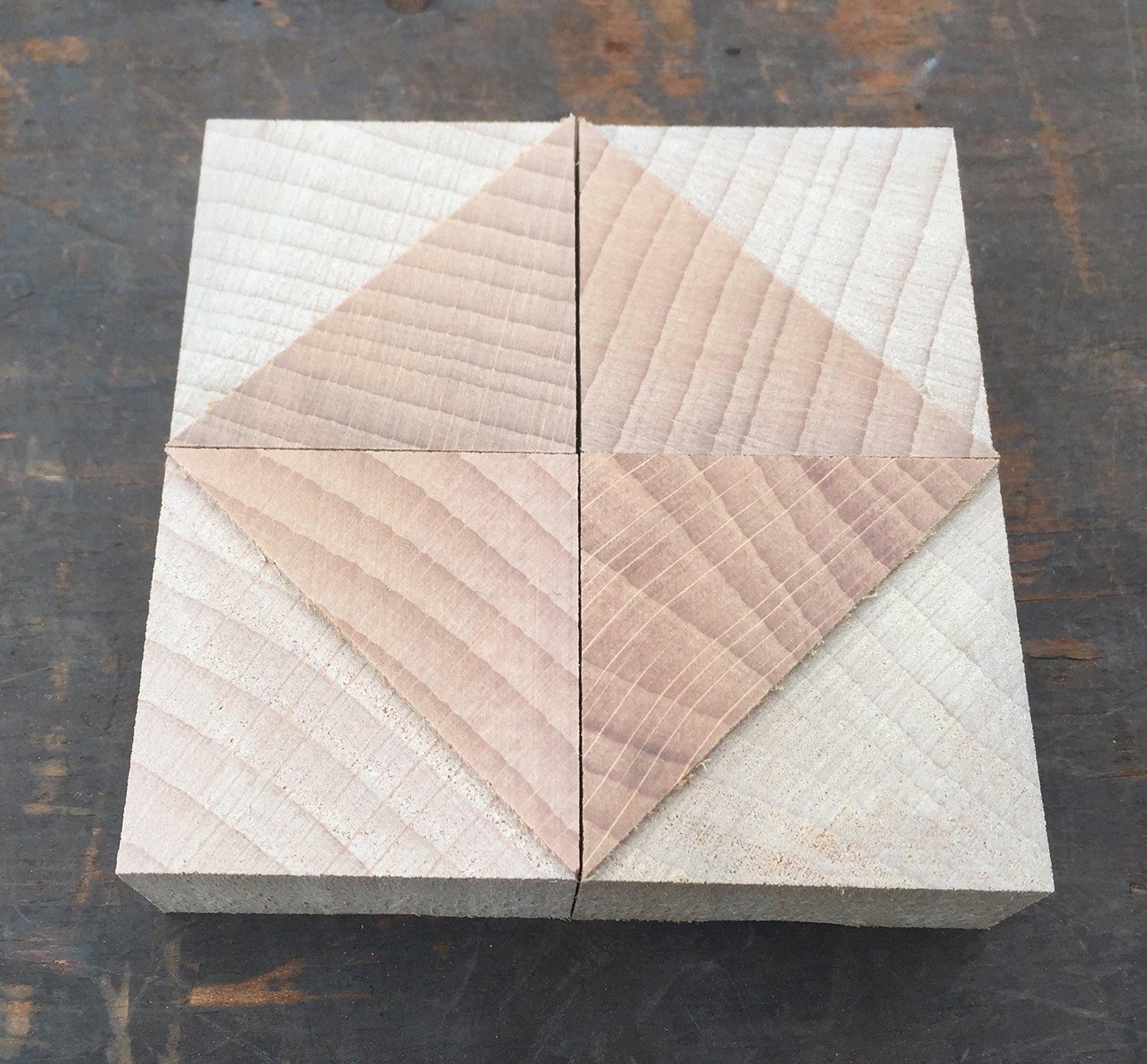 Triangle Letterpress Ornament 10 line size