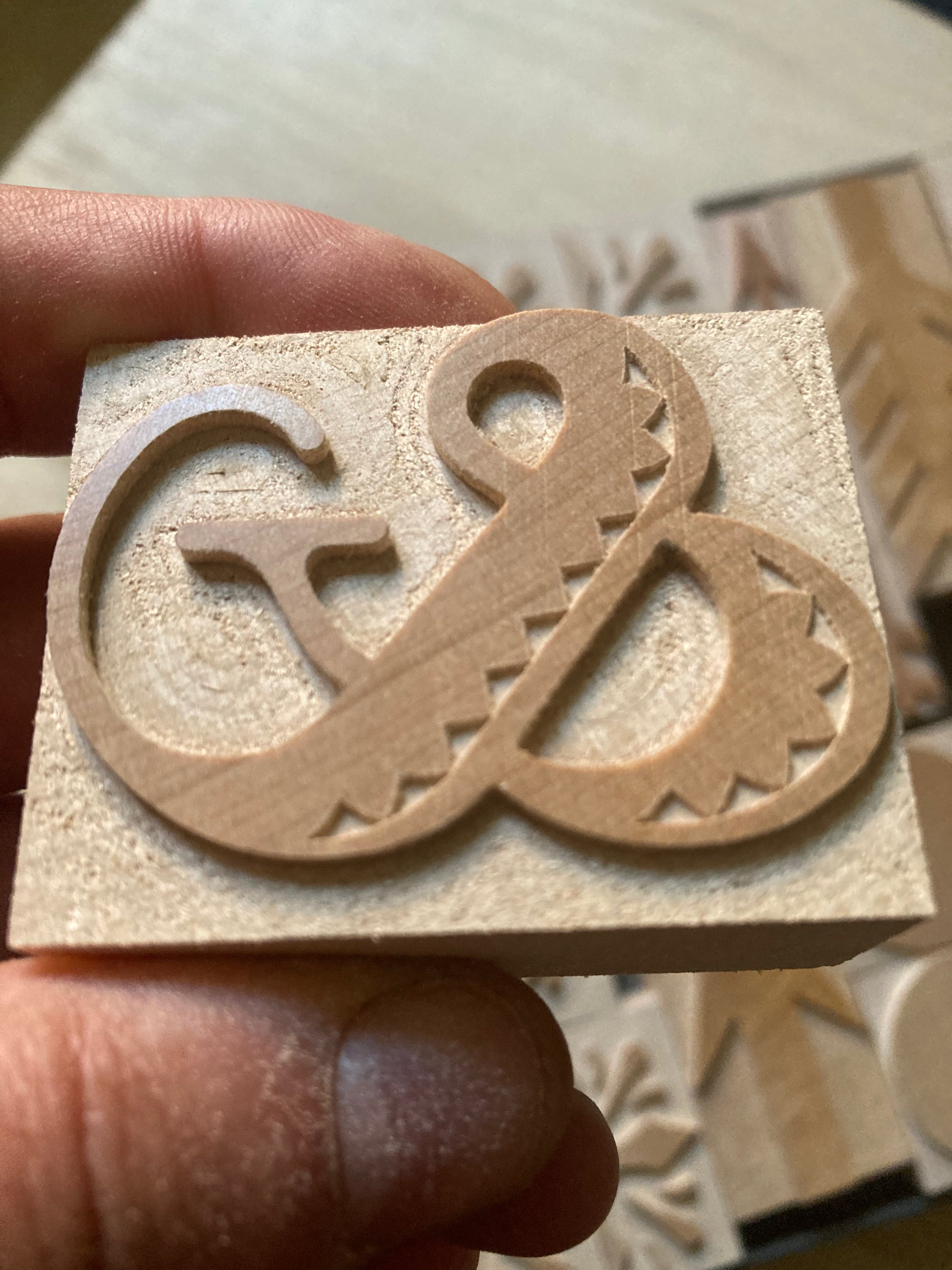 'Goldington' letterpress woodtype typeface