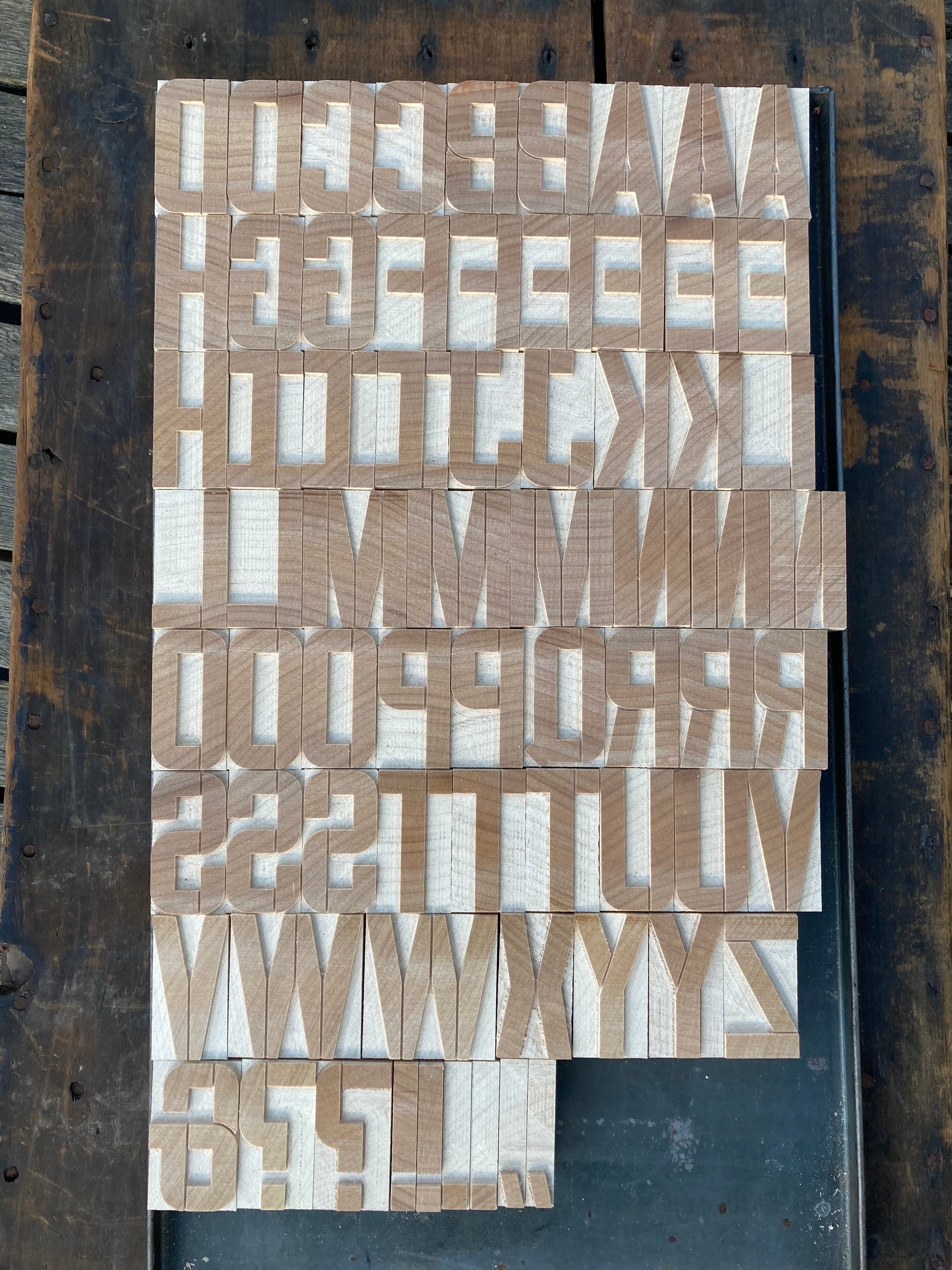 ‘Studio Branson Stencil’ Letterpress stencil woodtype typeface