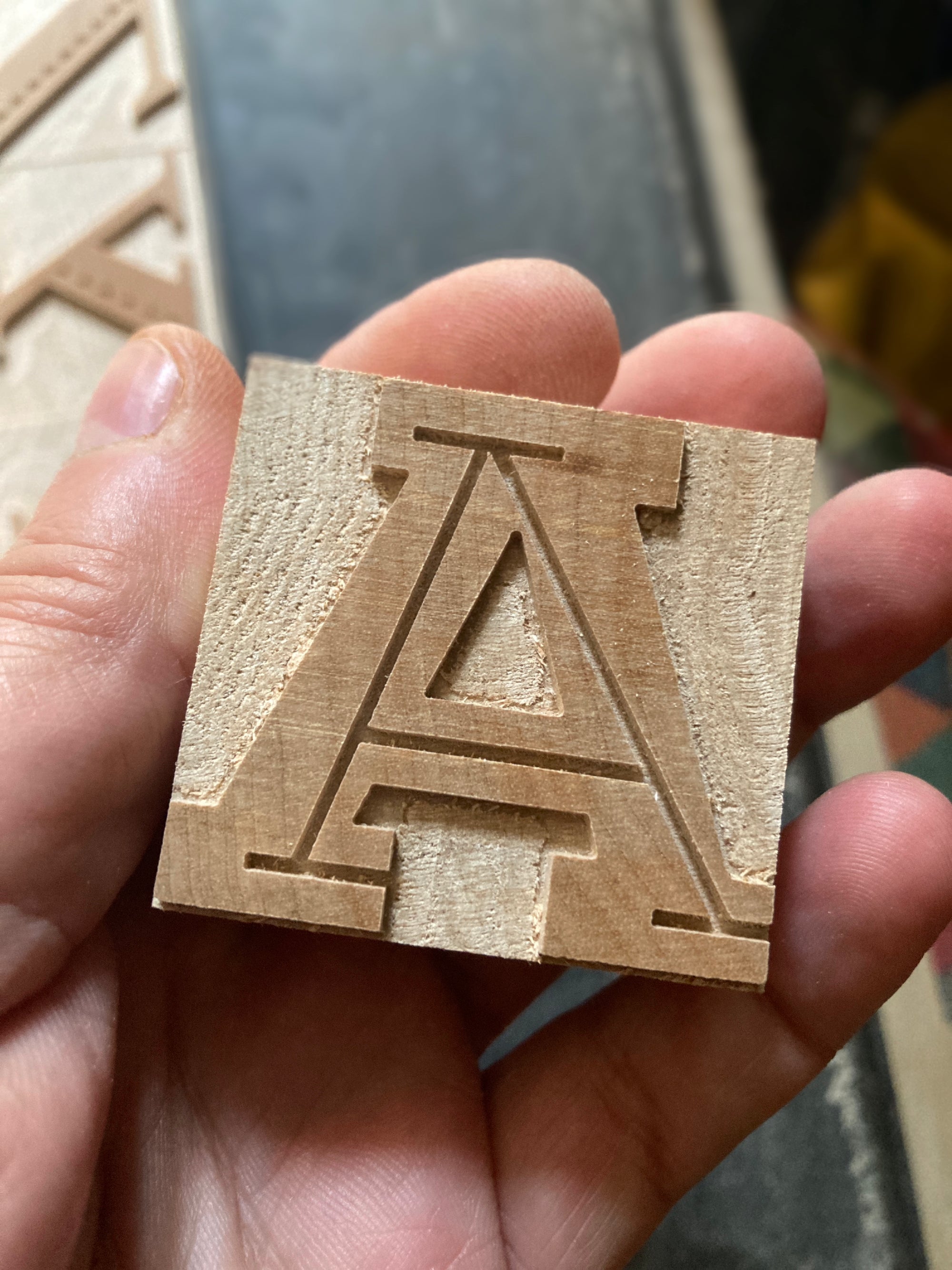 'Landi Echo' letterpress woodtype typeface