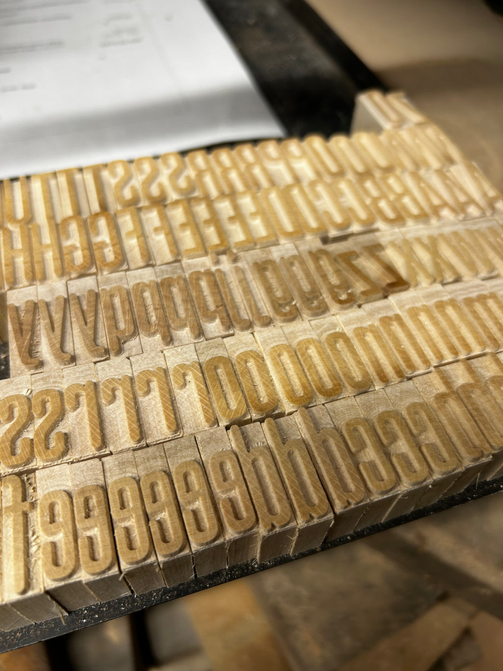 'Tilsworth' letterpress woodtype typeface