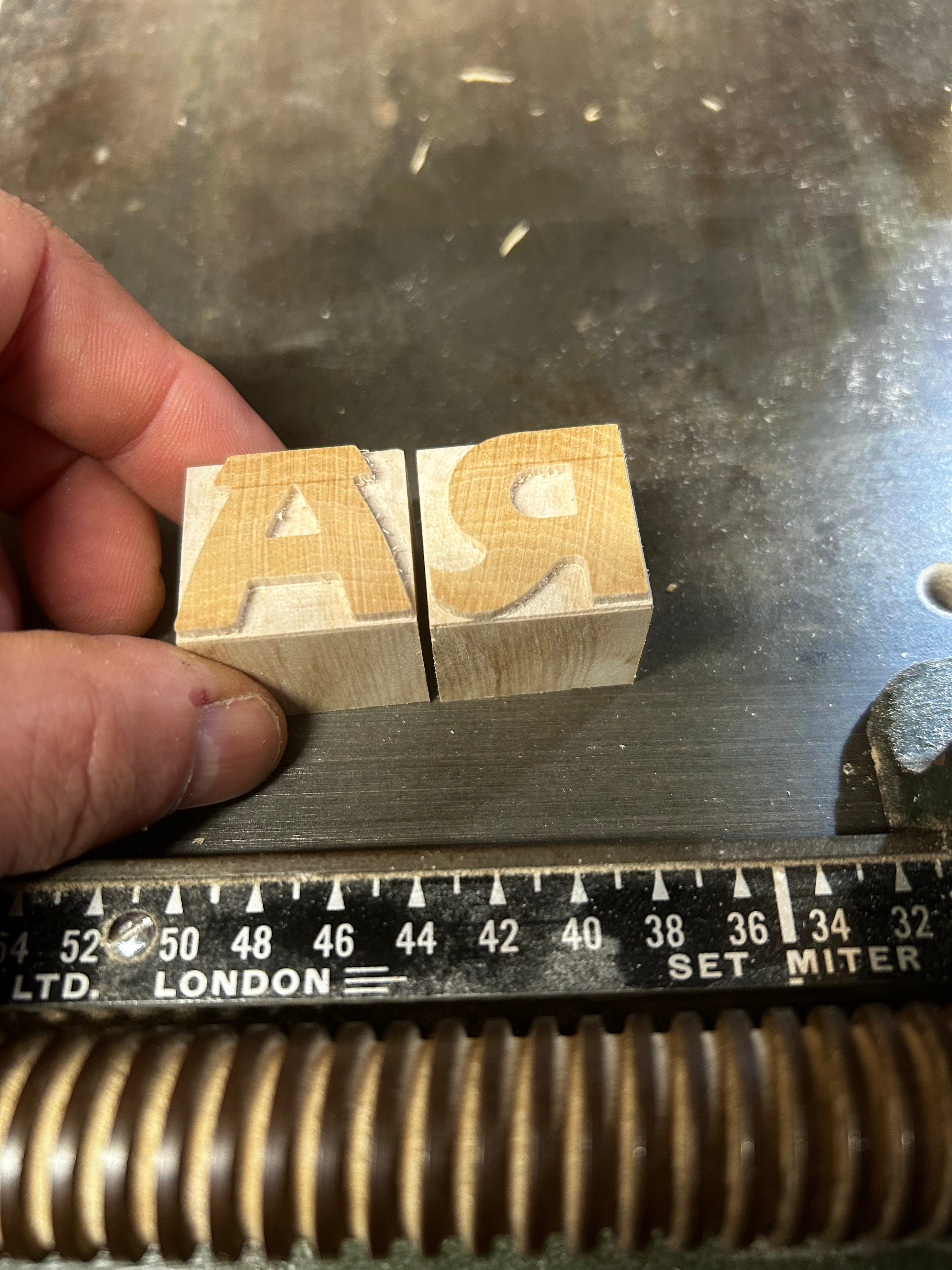 'Raben' letterpress woodtype typeface