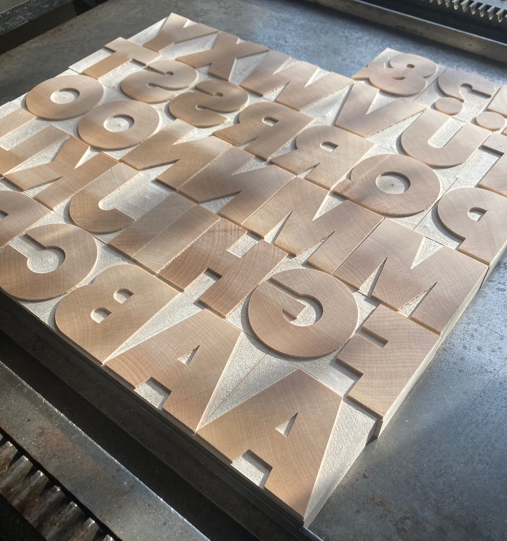 'Meloriac' letterpress woodtype typeface