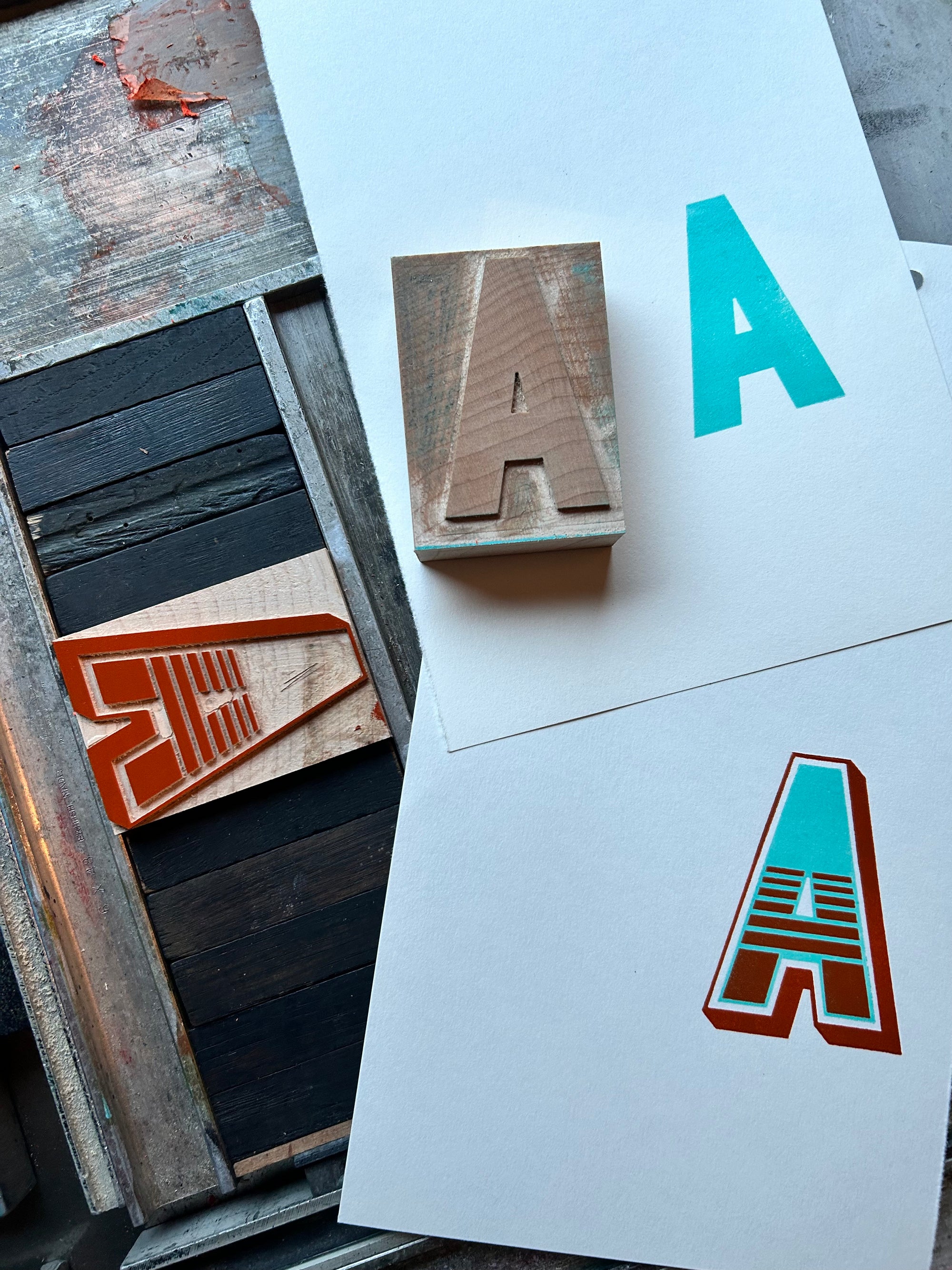 'Stewartby Chromatic' letterpress woodtype typeface