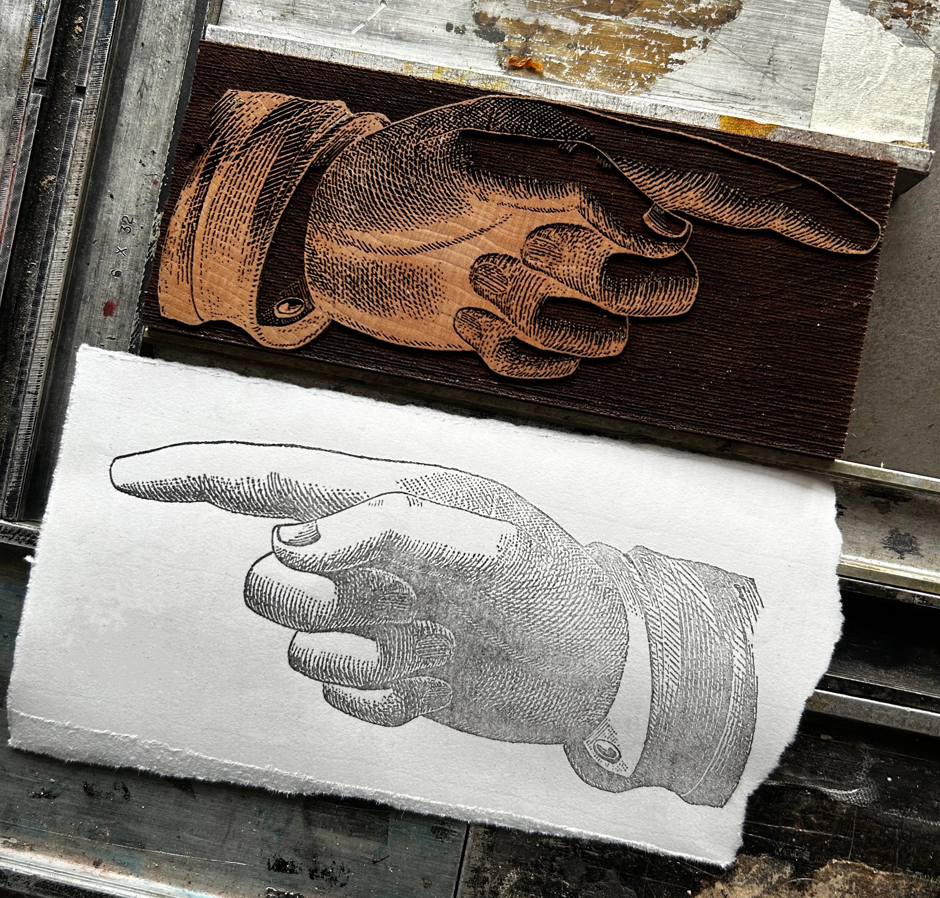 'Bauersche Giesserei' Letterpress Manicule, Printers Fist