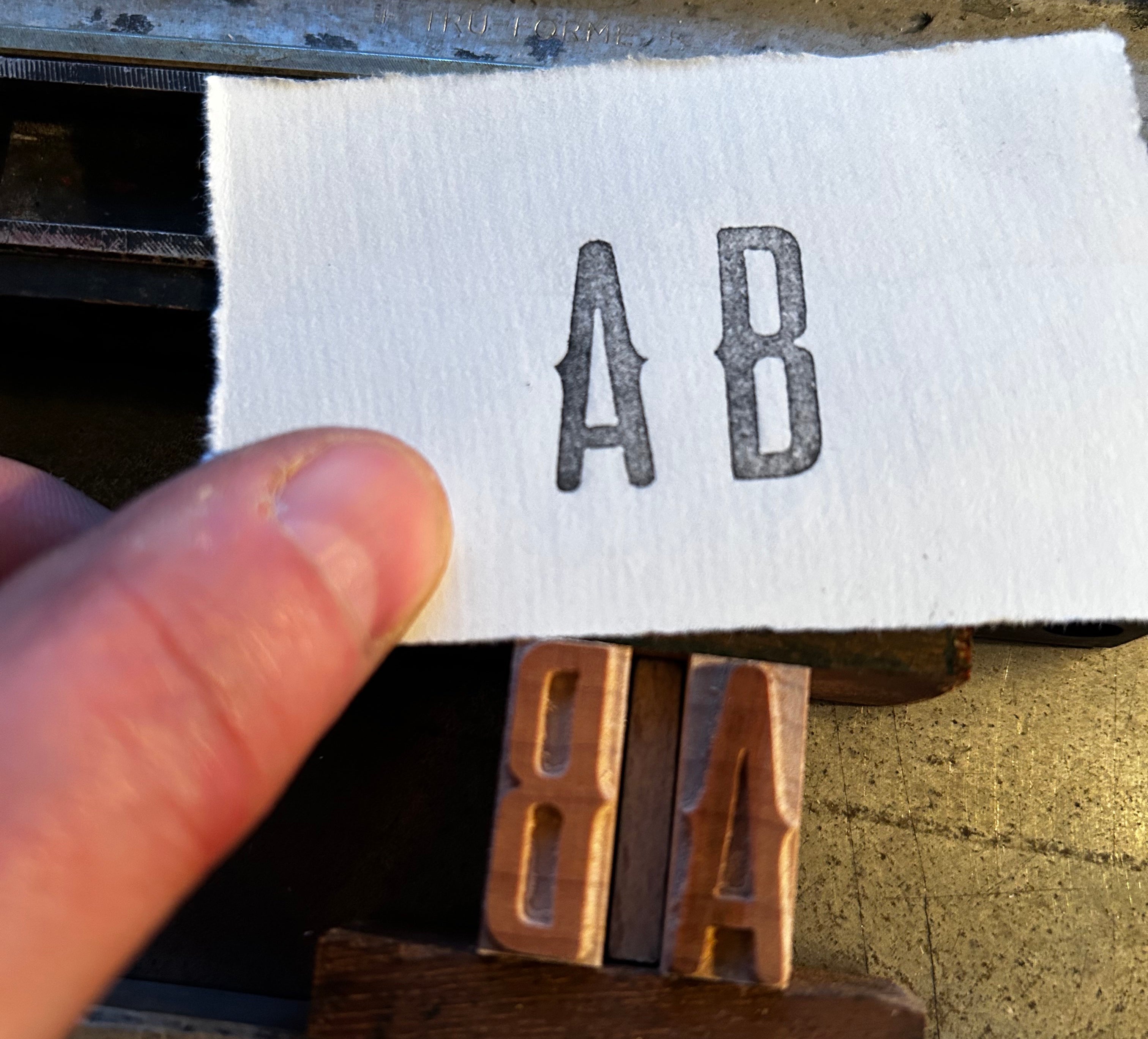 'Tilsworth Spur' letterpress woodtype typeface