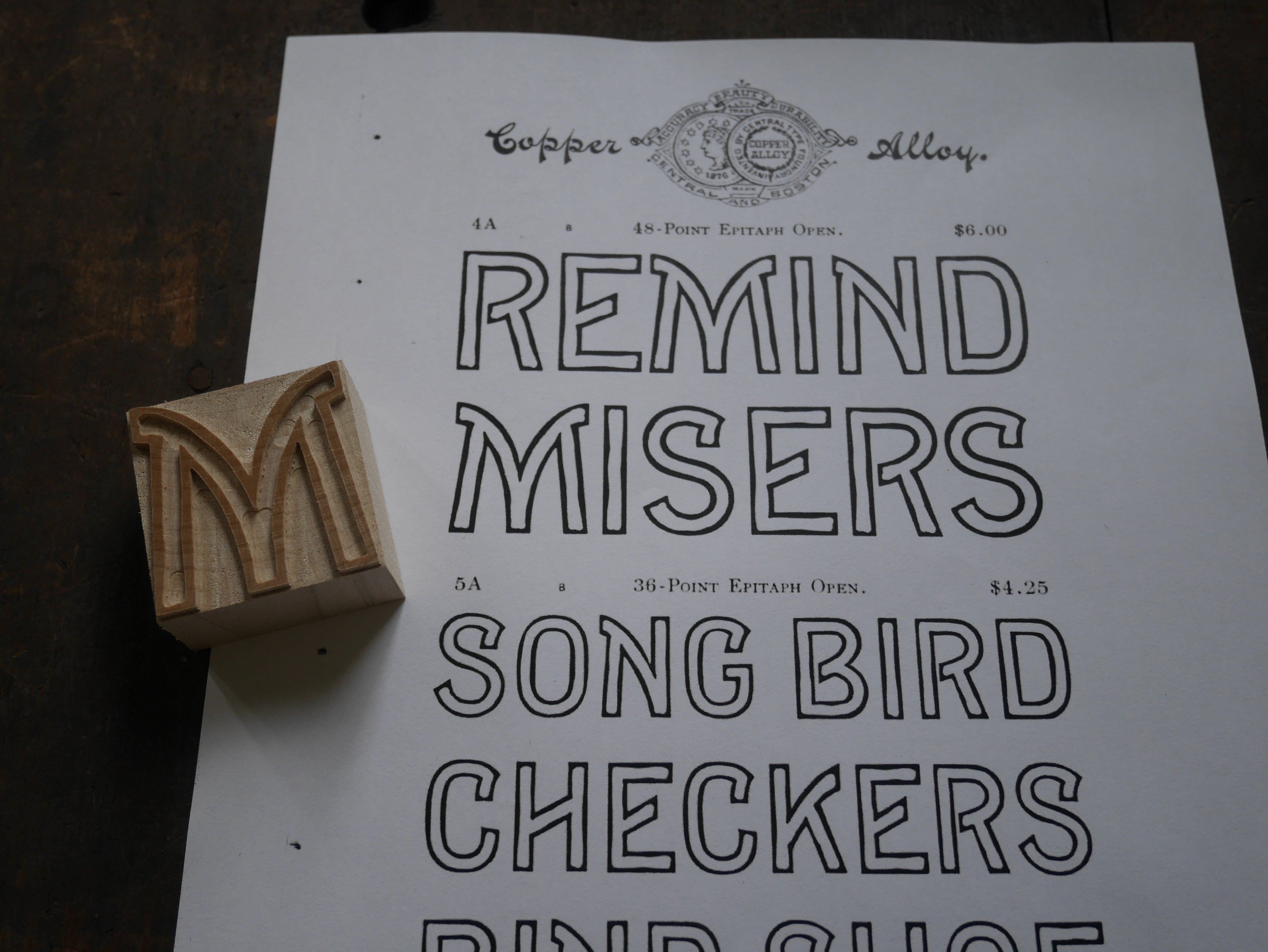 'Bromham' letterpress woodtype typeface